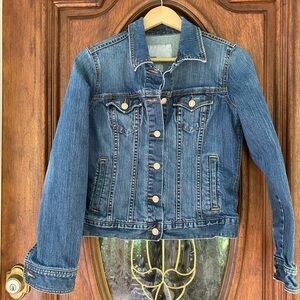 Old Navy Ladies Denim Jacket, size medium
